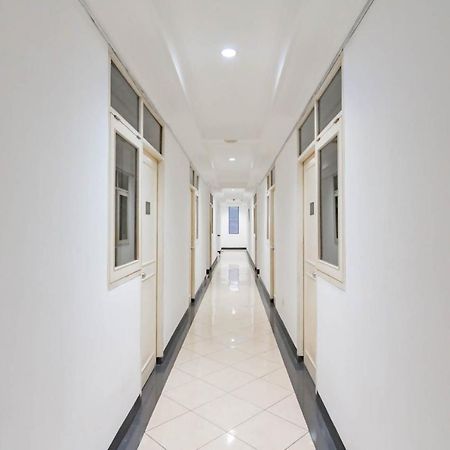 Reddoorz Plus At Buah Batu Bandung Exterior photo