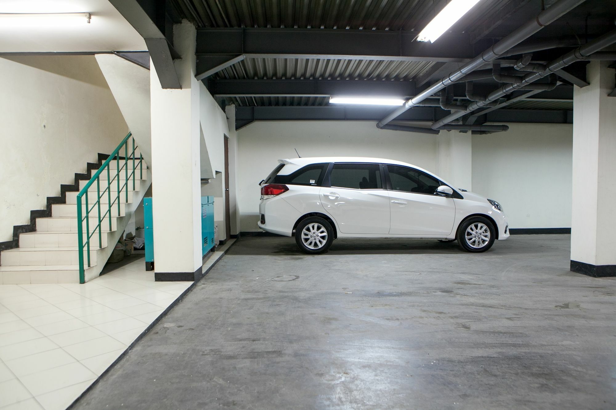 Reddoorz Plus At Buah Batu Bandung Exterior photo